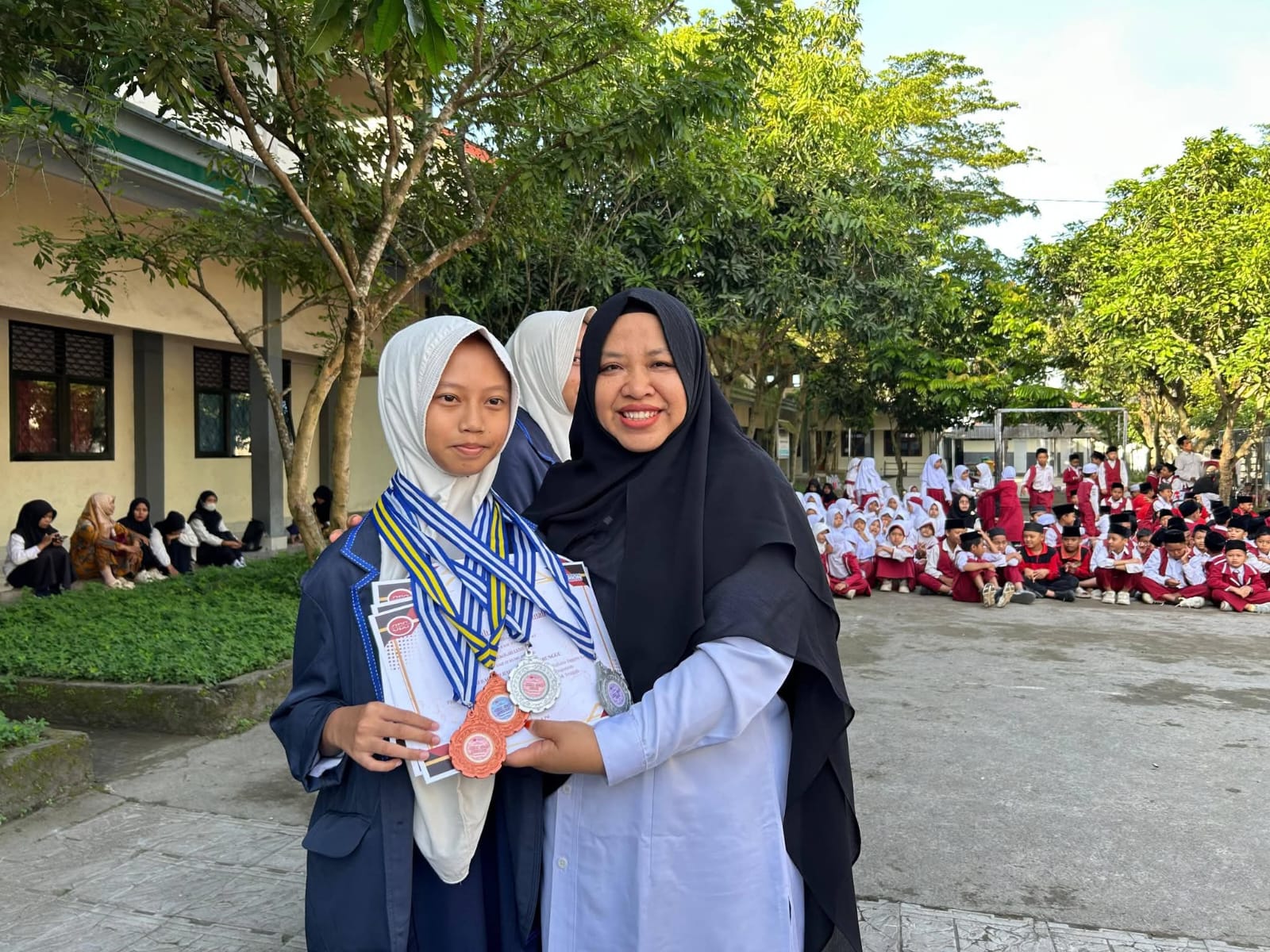 Sabet Medali, Siswa/i SMP IT GMC Kian Berprestasi